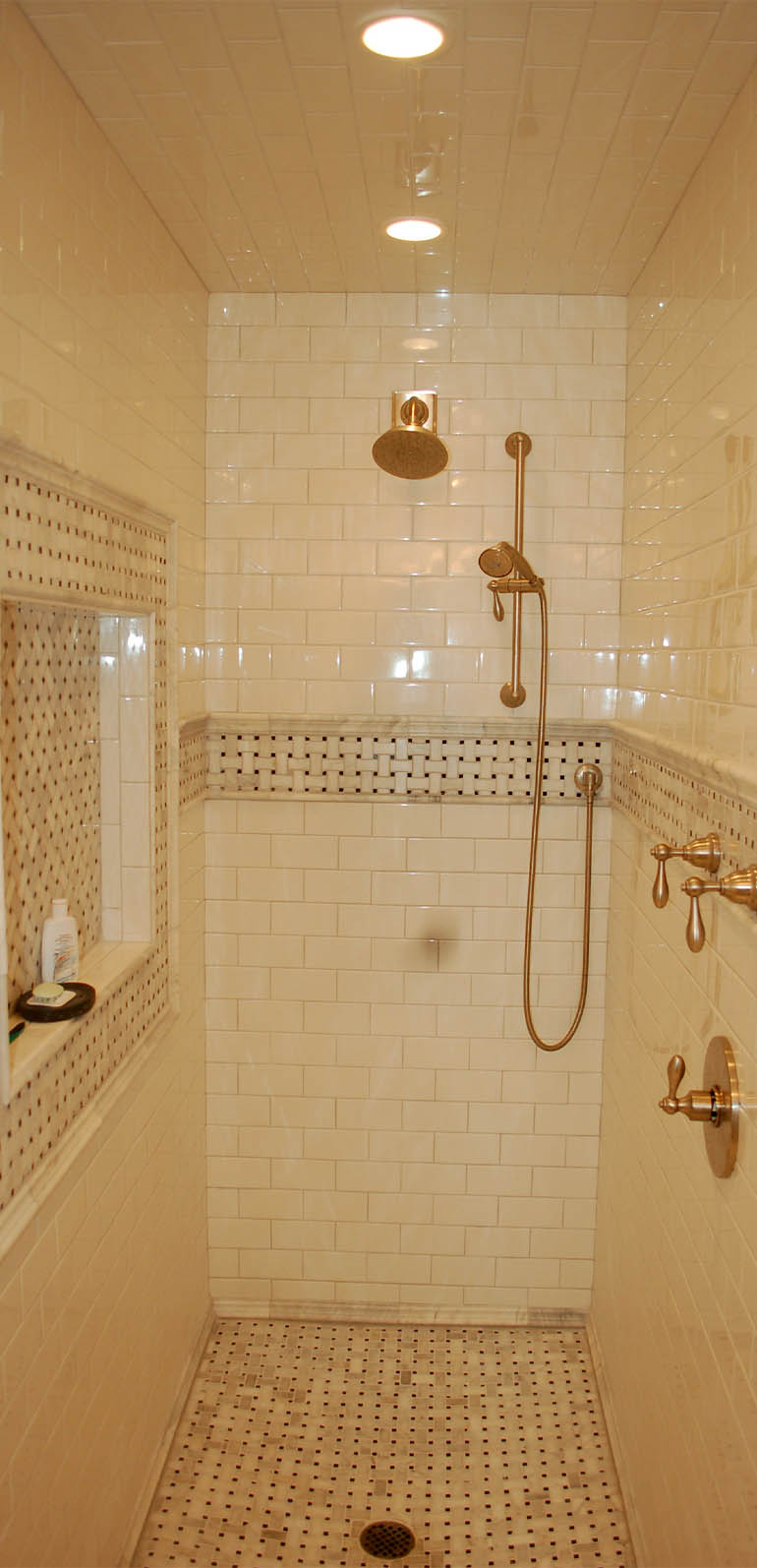 White Whale Construction finished bathroom